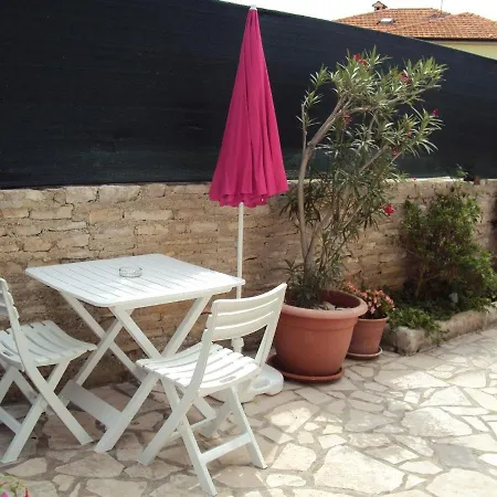 Apartments With A Parking Space Pula - 6985 *