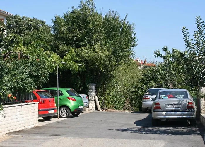 With A Parking Space - 6985 Apartamento Pula