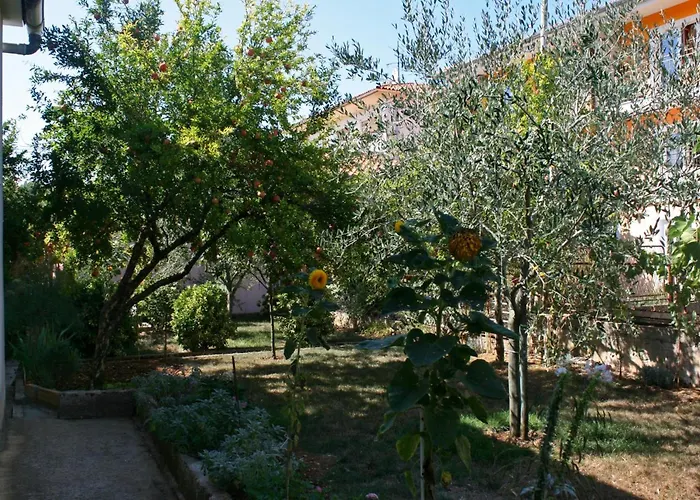 With A Parking Space - 6985 Апартаменты